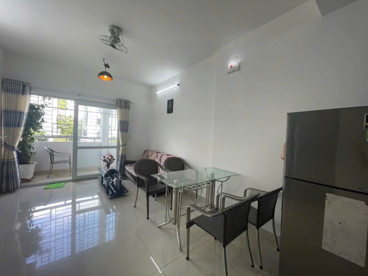 Квартира 2 комн., Бинь Фу