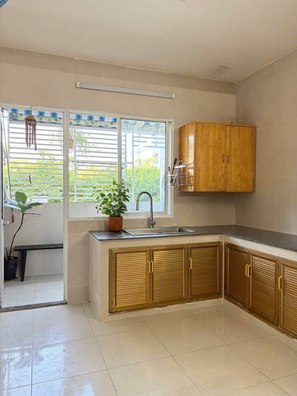 Апартамент 60 м², Vinh Diem Trung